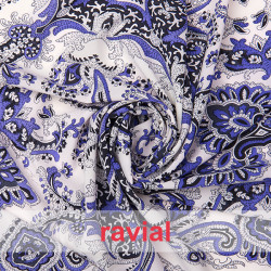 Tejido de gasa con estampado de cachemir.