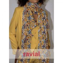 BOHO. Tejido de gasa arrugada (yoryu), con un poco de brillo. Estampado cachemir.