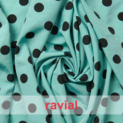 GUADALETE. Tejido suave con elastano. Estampado de lunares de 2,00 cm.