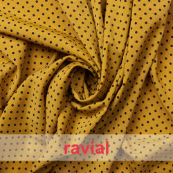 ALCANTARA. Tejido suave con elastano. Estampado de lunares de 4 mm.