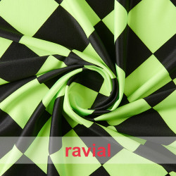 Tejido de punto con estampado rombo.