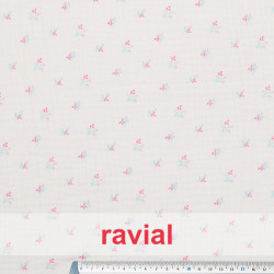 BABU. Tejido de bambula con estampado de flores.