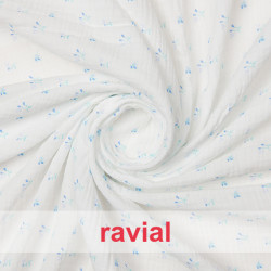 BABU. Tejido de bambula con estampado de flores.