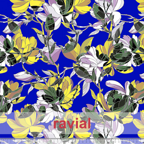 Tejido de poliéster reciclado tipo crep. Estampado de flores.