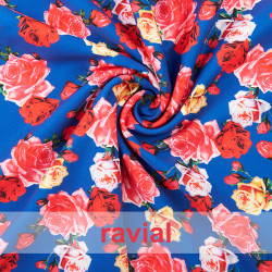 GUAJIRA. Tissu doux bi-elastique techno-pêche, avec fleurs imprimés.